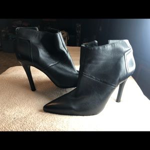 Jessica Simpson Coolen Booties